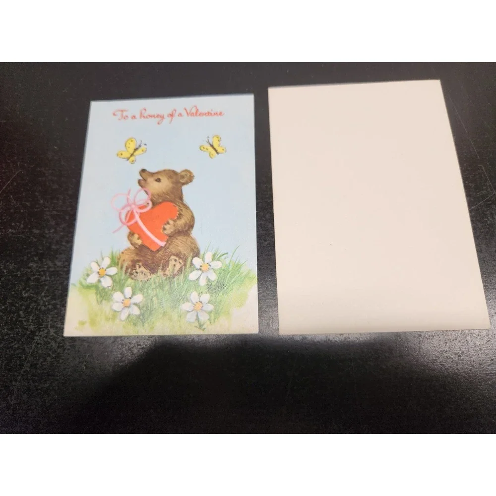 Vintage Fravessi-Lamont Valentine Card Bear Heart Honey of a Valentine 10 V 3201